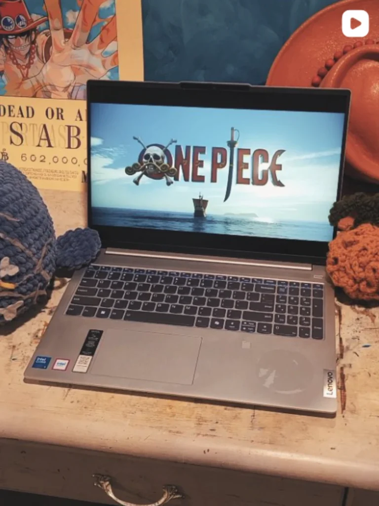 One Piece a computer showing the opening card for a One Piece episode